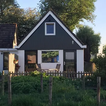 Zandwerven 23 Bed & Breakfast *